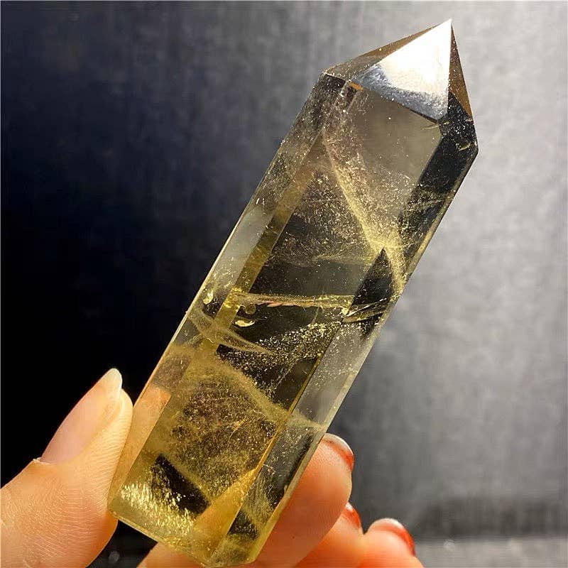 AAAA Grade Natural Brazilian Citrine Tower with Clear Clarity and Beautiful Golden Hue