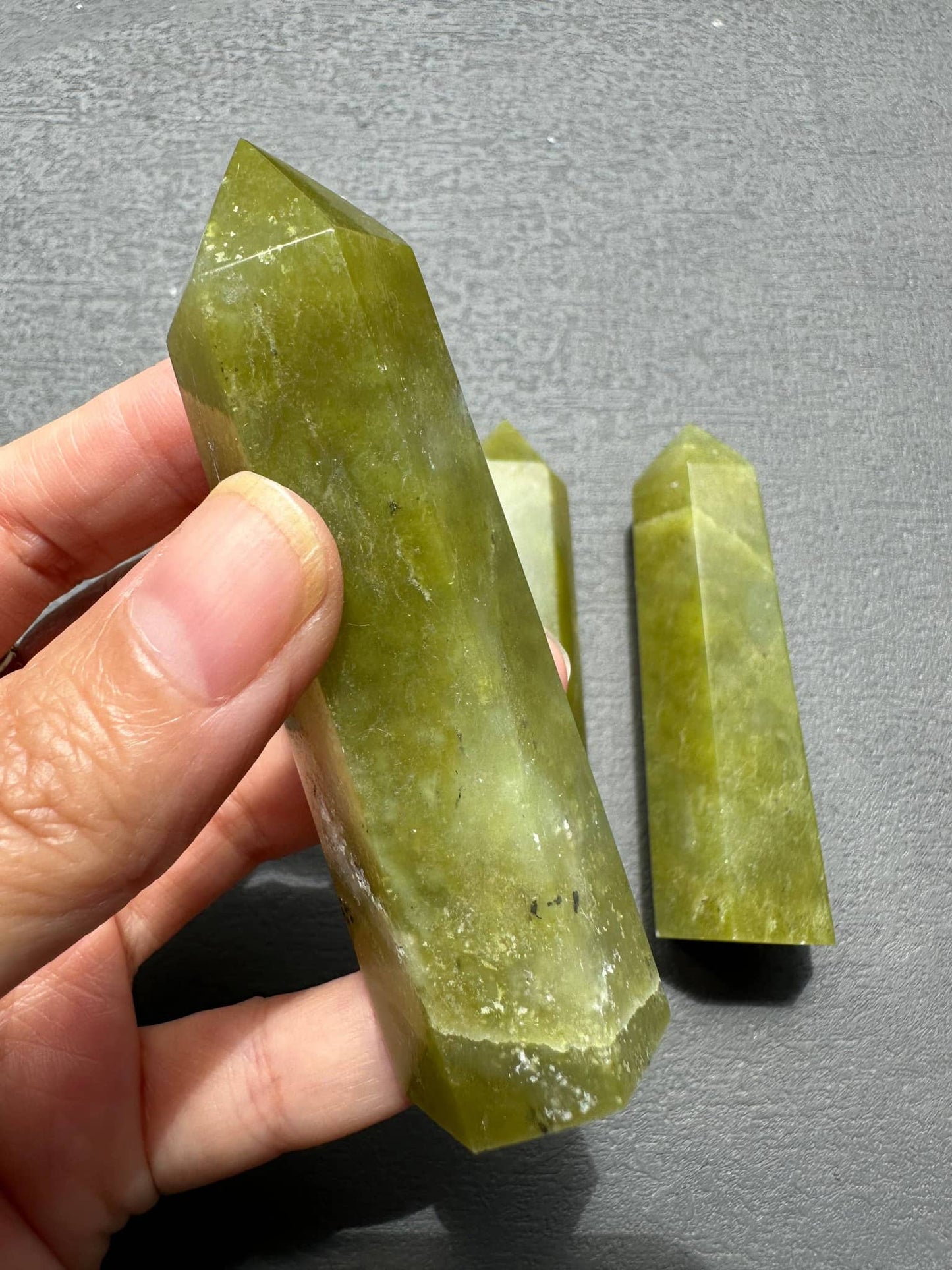 Natural Green Jade Tower | 6 - 8cm Healing Crystal Point for Luck & Abundance - Seidr Magic